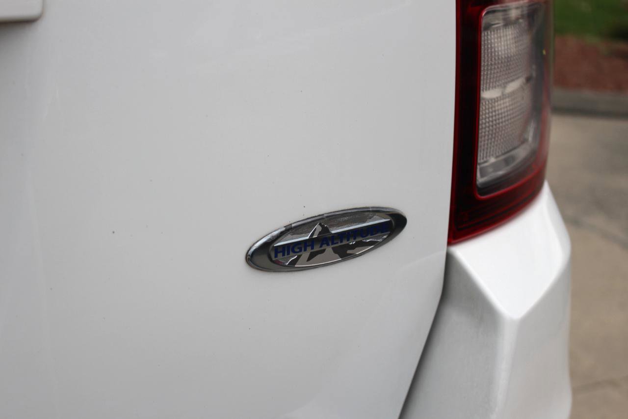 Used 2016 Jeep Compass High Altitude AWD/4WD image 45