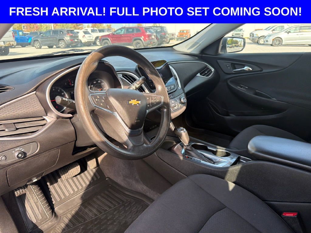 Used 2020 Chevrolet Malibu LS FWD image 12