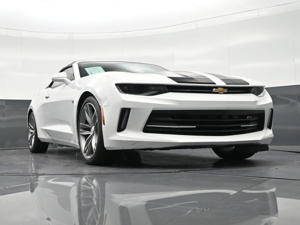 Used 2017 Chevrolet Camaro LT image 28