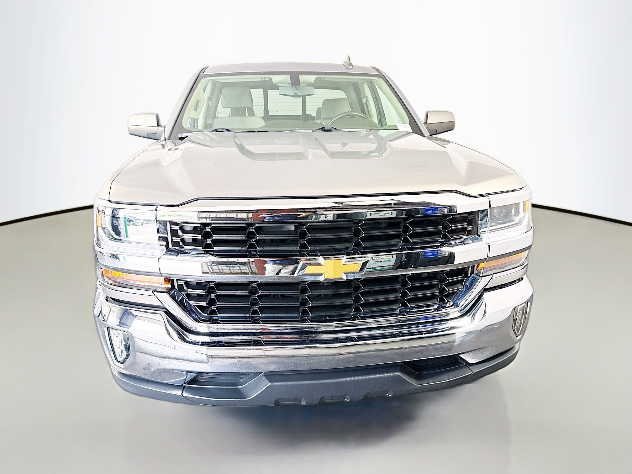 Used 2017 Chevrolet Silverado 1500 LT w/ All Star Edition RWD image 2