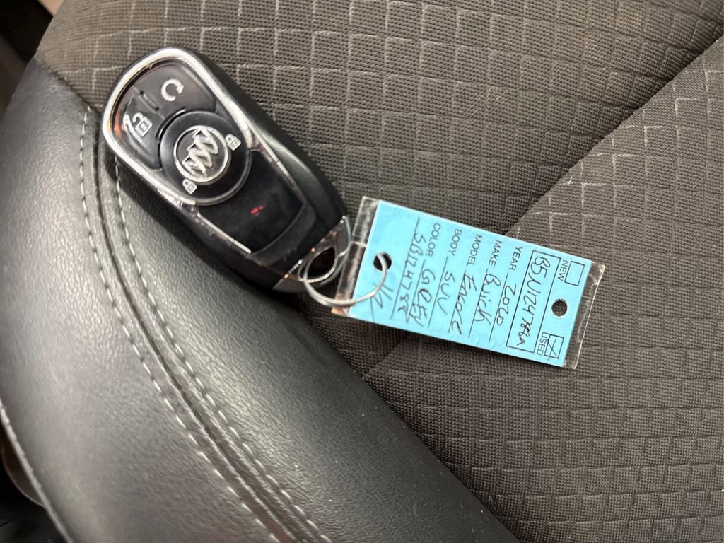 Used 2020 Buick Encore Preferred image 33