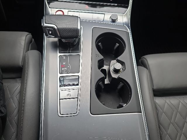 Used 2020 Audi S6 Premium Plus AWD/4WD image 22