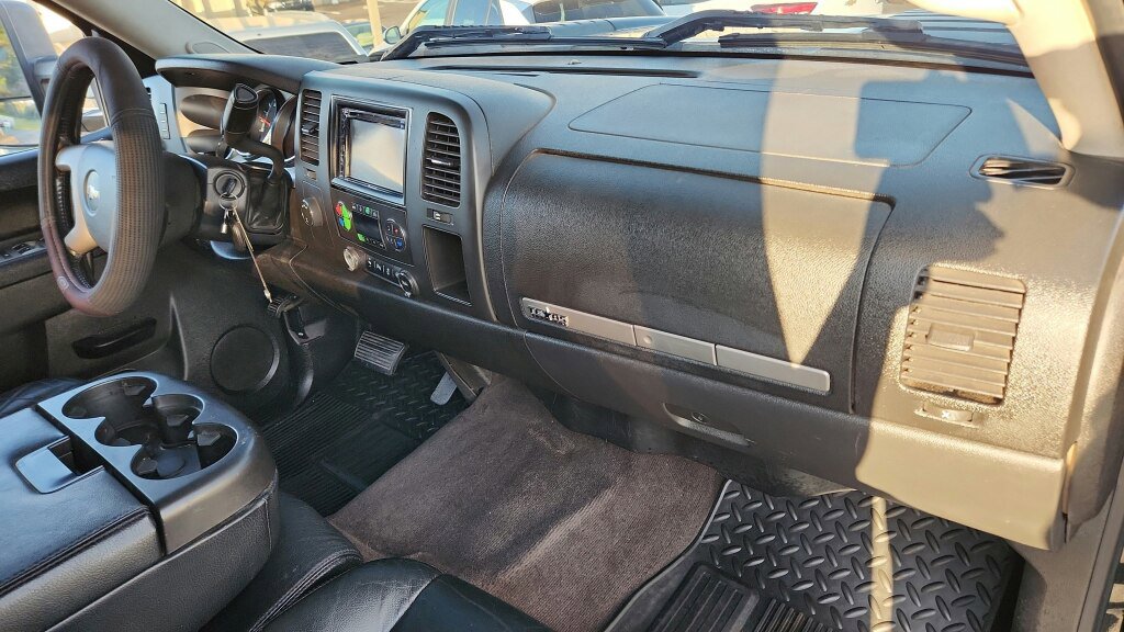 Used 2012 Chevrolet Silverado 2500 LT w/ Texas Edition image 36