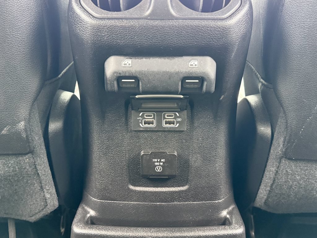 Used 2020 Jeep Wrangler Unlimited Rubicon AWD/4WD image 30