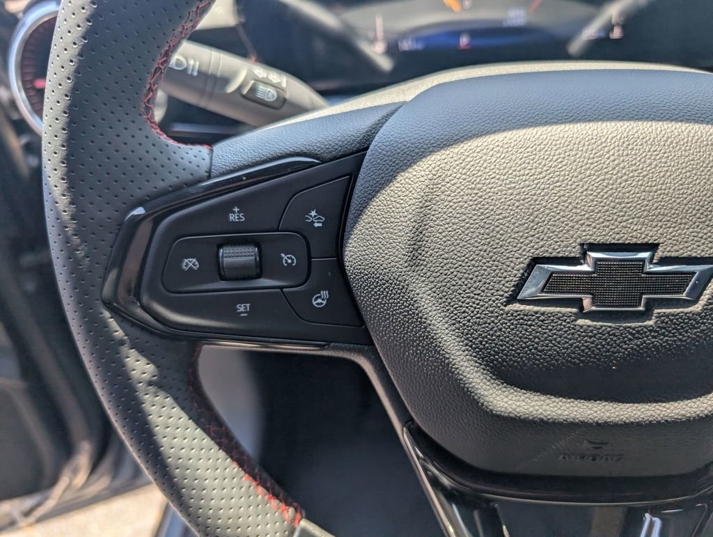 New 2026 Chevrolet Trax RS w/ Driver Confidence Package FWD image 16