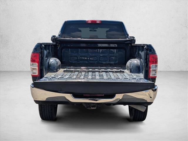 Used 2020 RAM 2500 Tradesman w/ Chrome Appearance Group AWD/4WD image 6