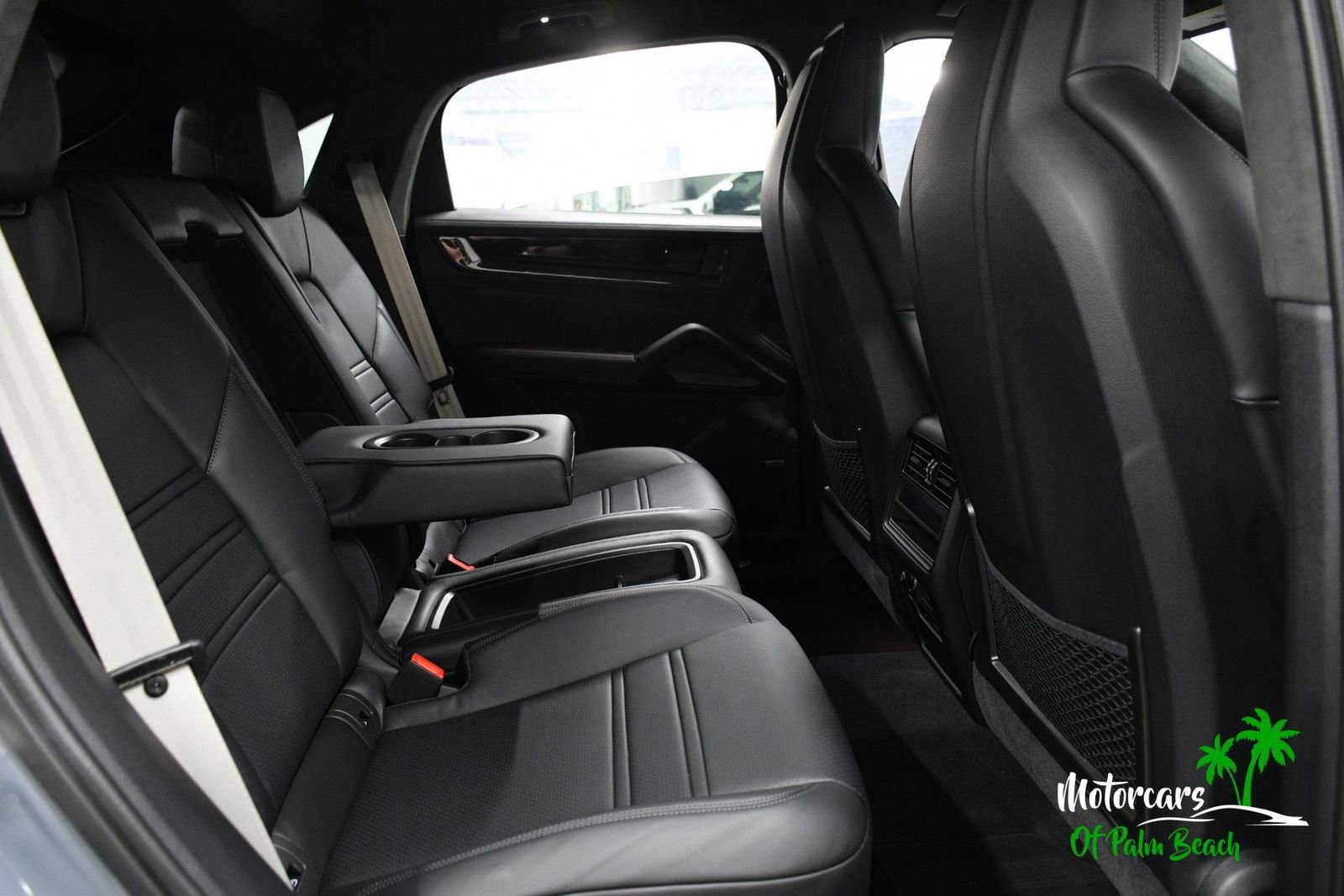 Used 2024 Porsche Cayenne Turbo GT image 51