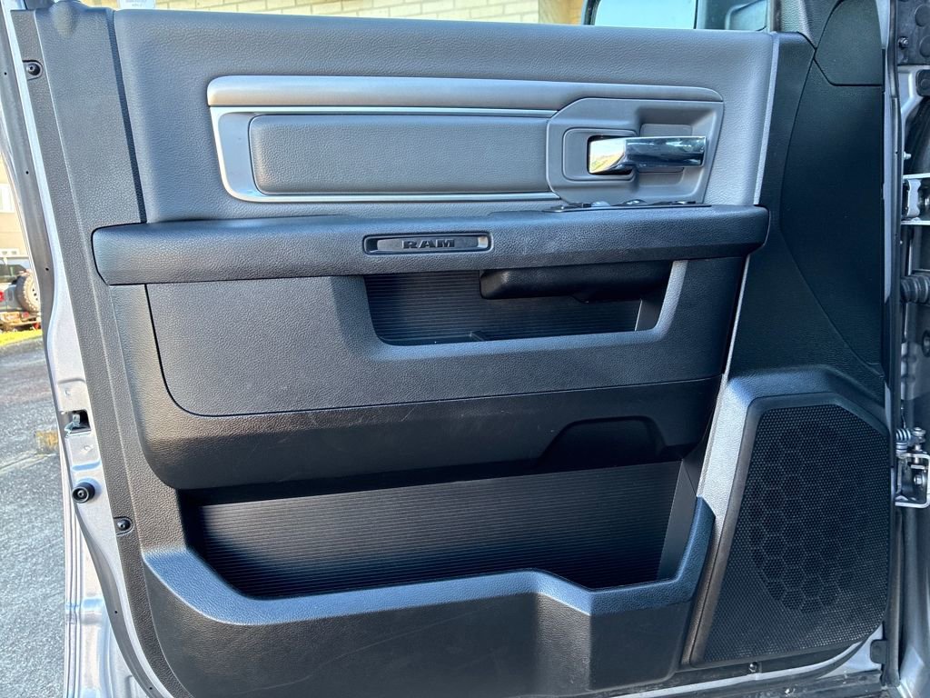 Used 2024 RAM 1500 Classic SLT image 11