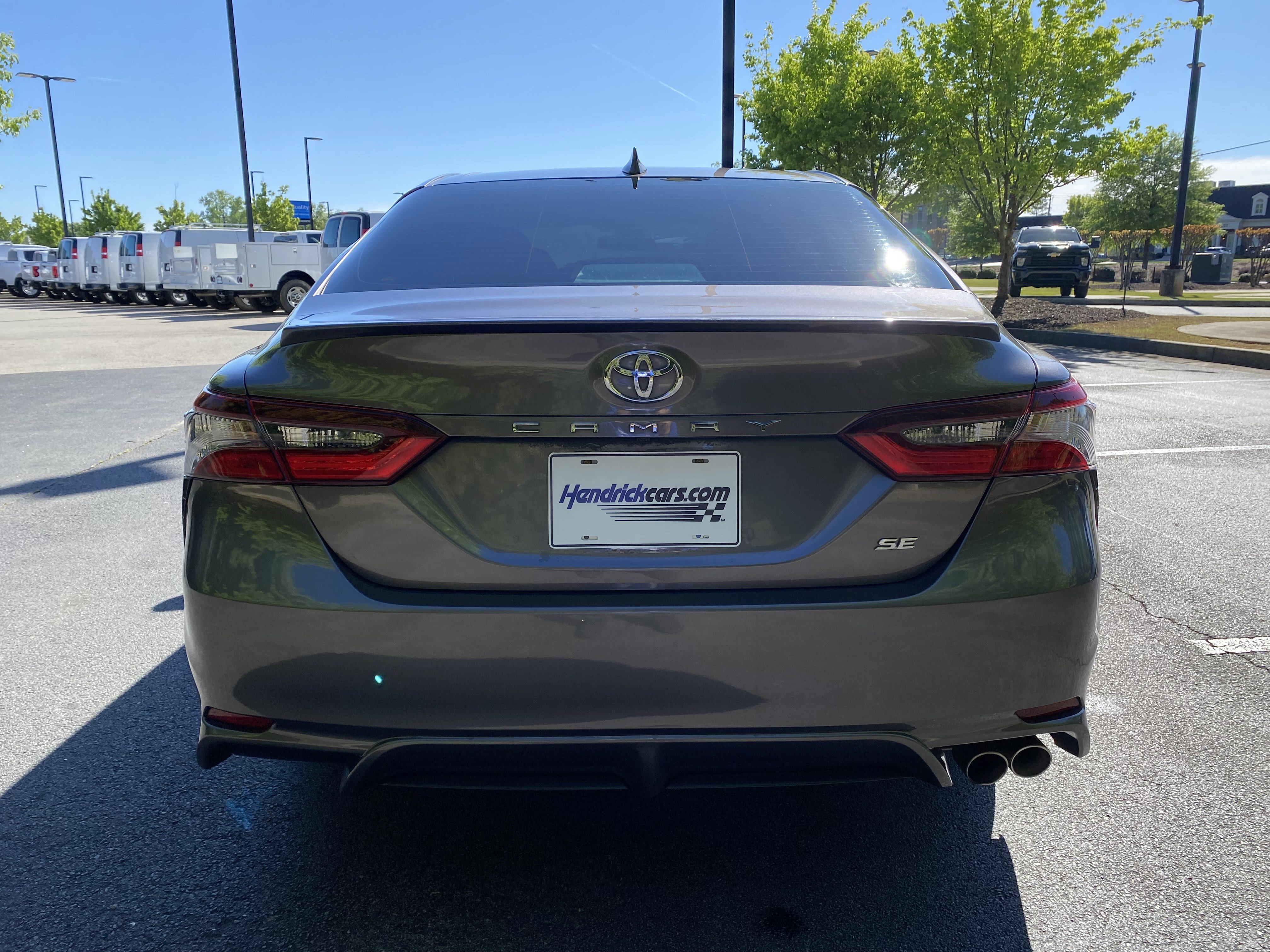Used 2021 Toyota Camry SE FWD image 8
