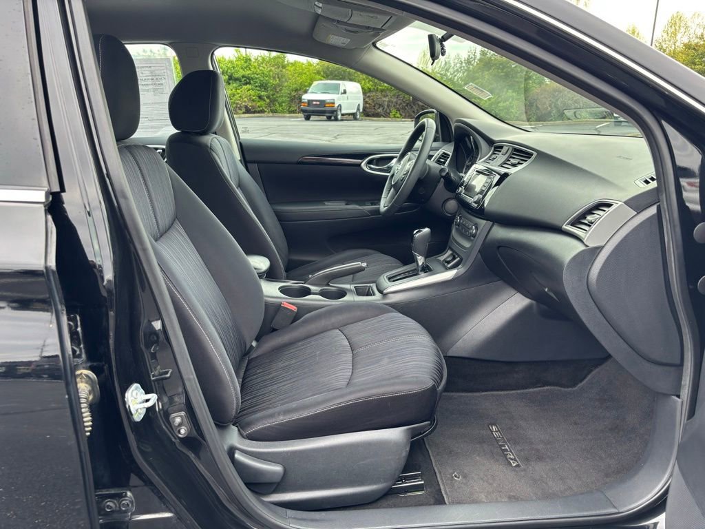 Used 2016 Nissan Sentra SV FWD image 15