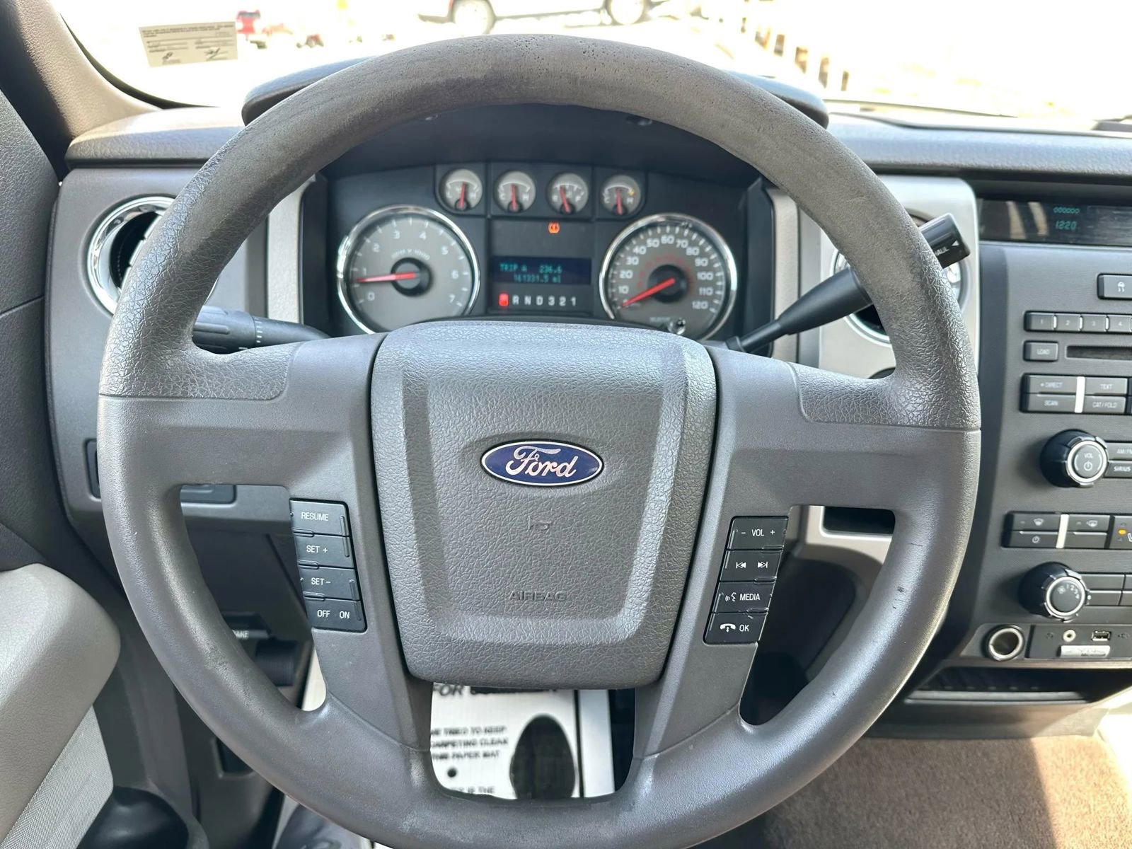 Used 2010 Ford F150 XLT image 43