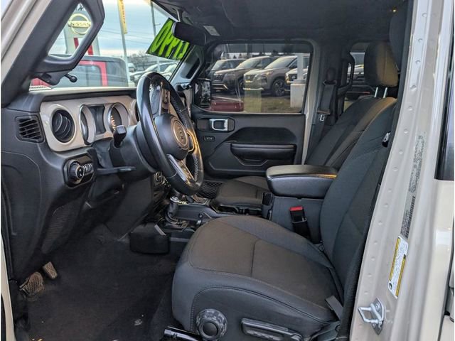 Used 2020 Jeep Gladiator Sport w/ Quick Order Package 24S image 12