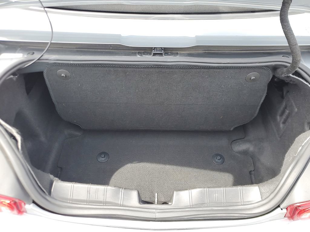 Used 2023 Chevrolet Camaro LT RWD image 6