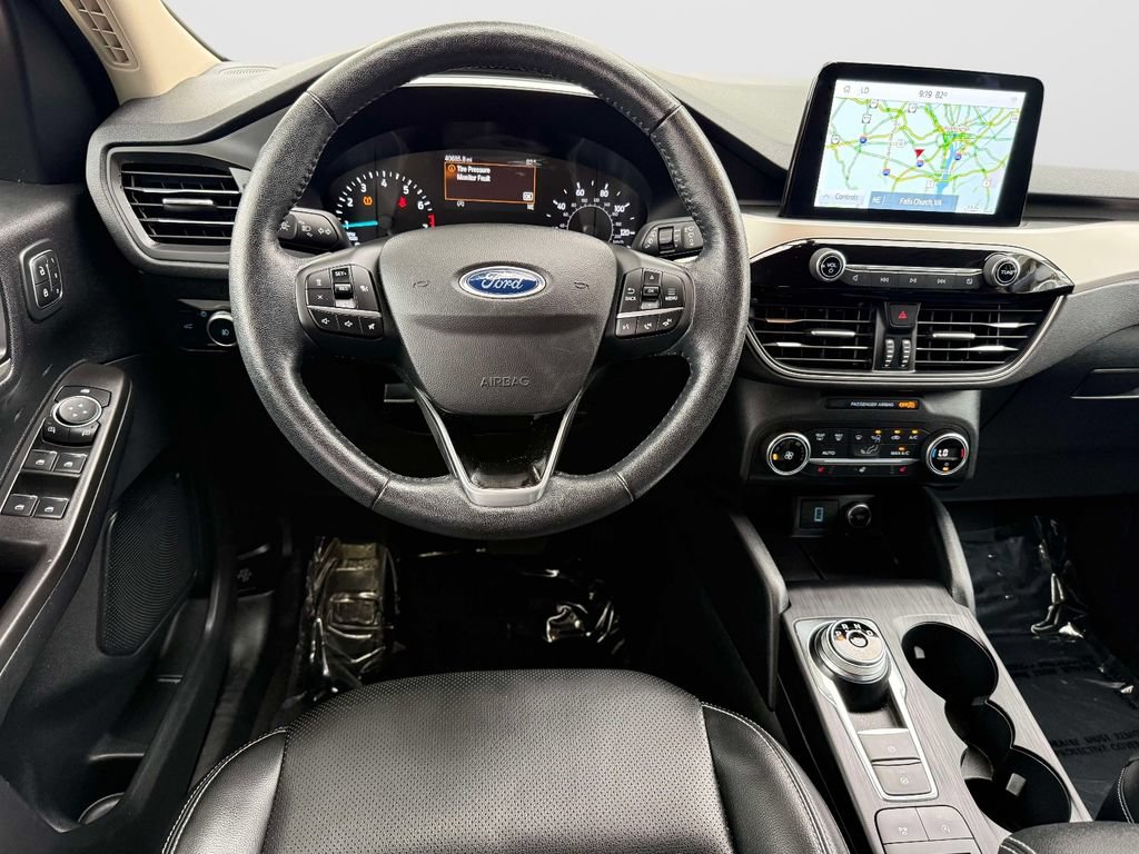 Used 2020 Ford Escape SEL FWD image 12