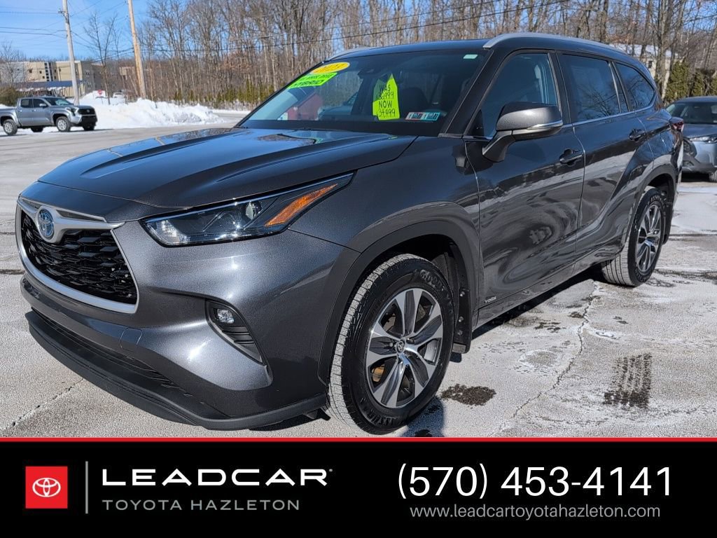 Used 2023 Toyota Highlander XLE