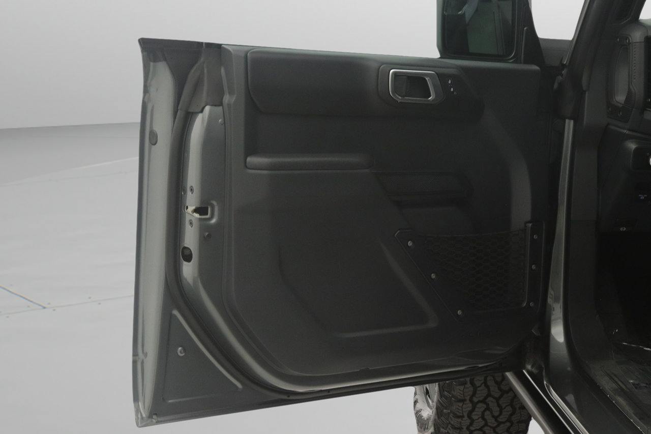 Used 2026 Ford Bronco Badlands AWD/4WD image 17