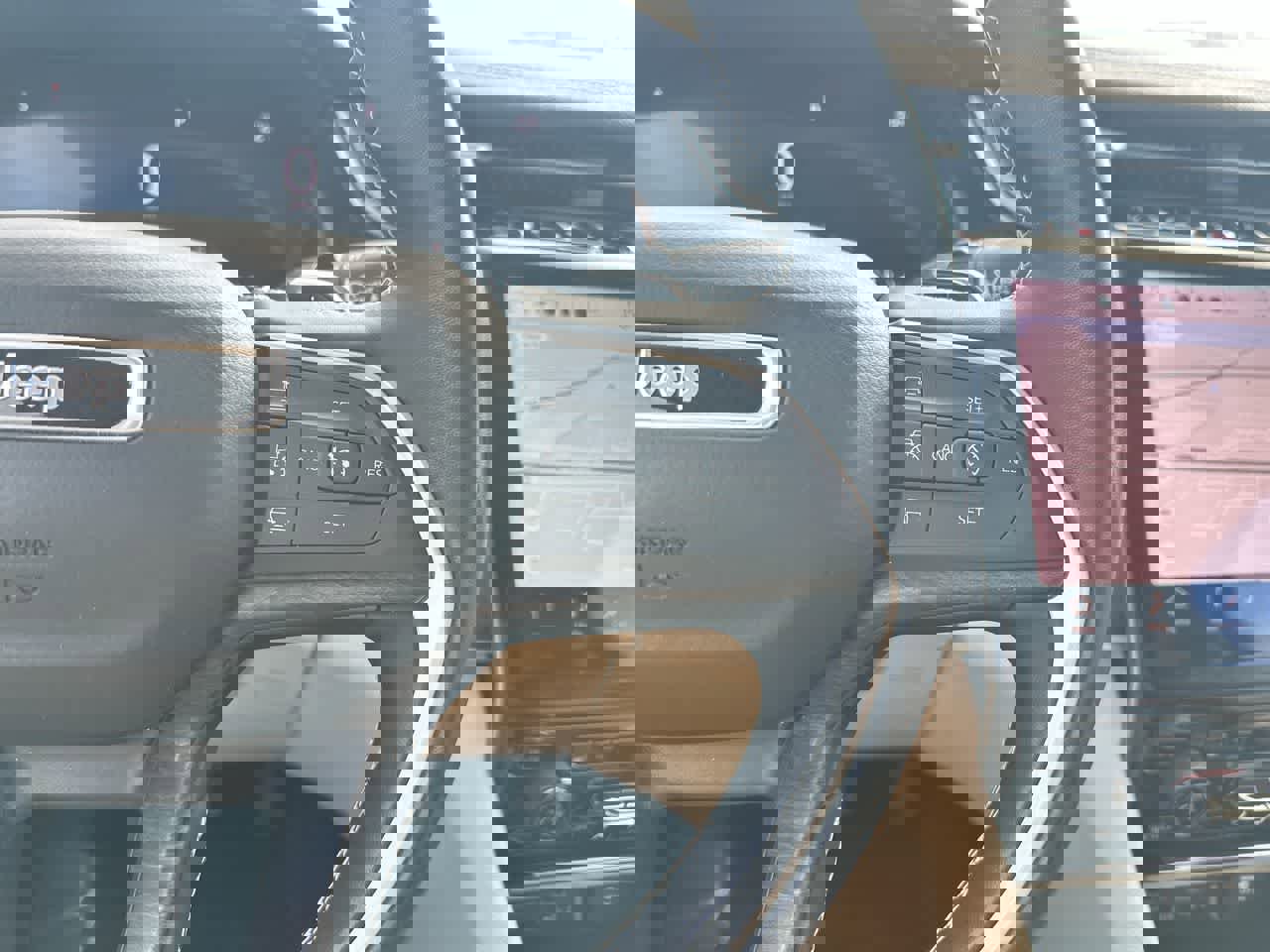 Used 2021 Jeep Grand Cherokee L Limited w/ Trailer Tow Group (B) image 31