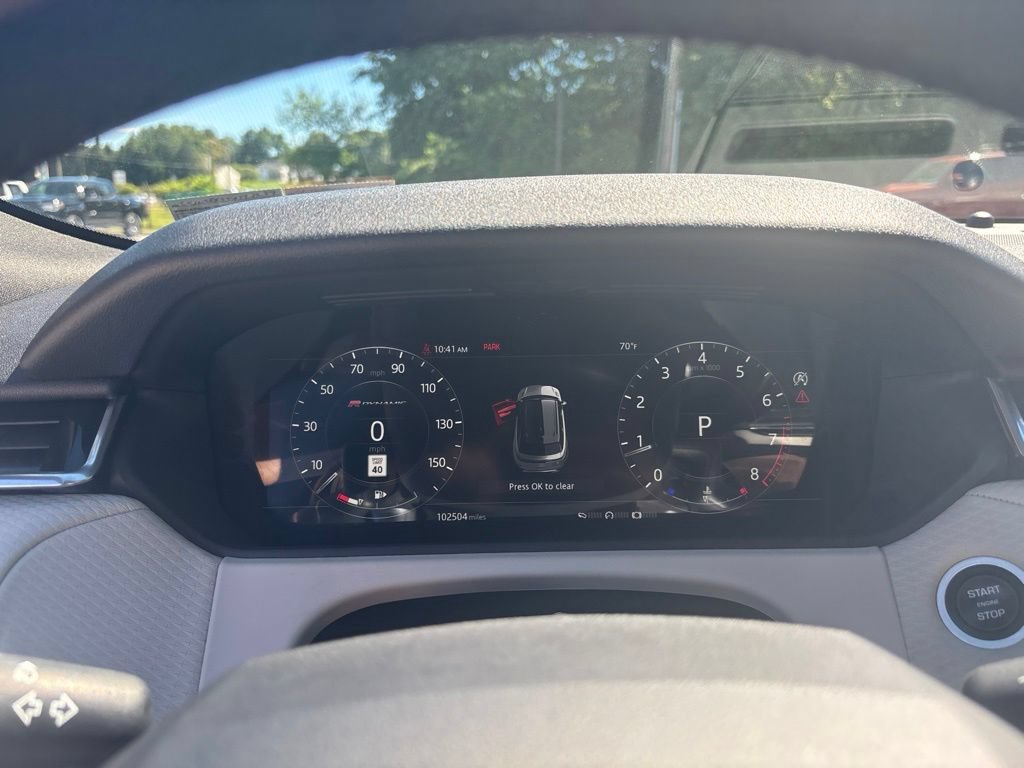 Used 2018 Land Rover Range Rover Velar R-Dynamic SE AWD/4WD image 25