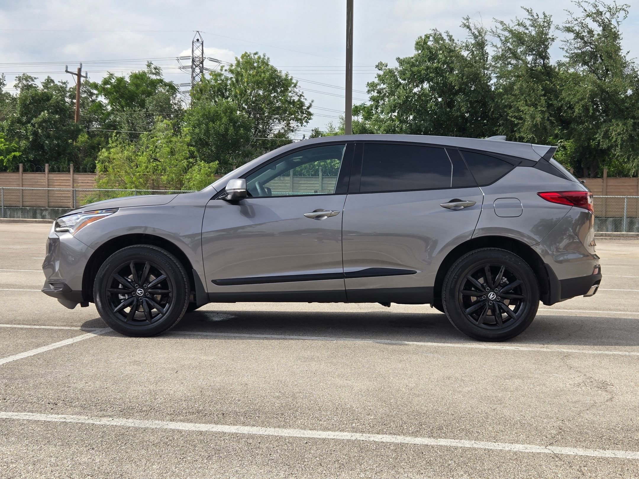 Used 2025 Acura RDX SH-AWD image 7