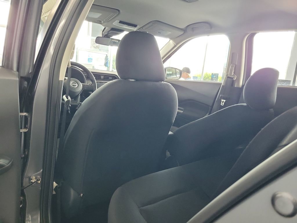 New 2025 Nissan Kicks Play S FWD image 10