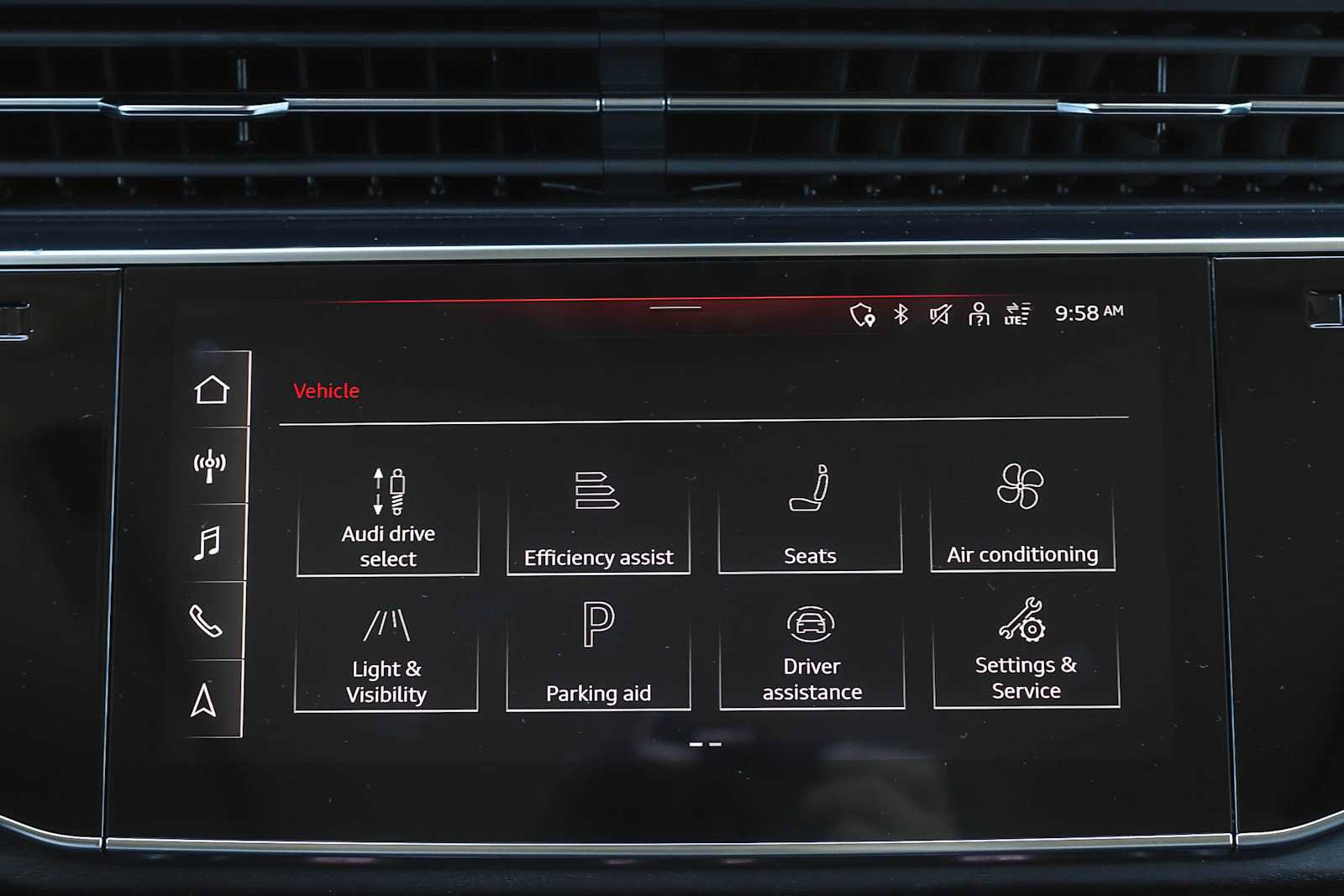 Used 2022 Audi Q7 3.0T Premium Plus w/ Premium Plus Package AWD/4WD image 18