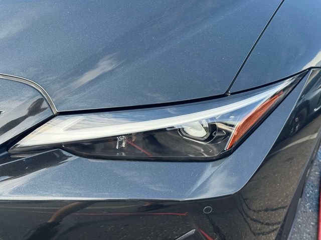 Used 2023 Lexus IS 350 F Sport w/ Memory Package AWD/4WD image 11