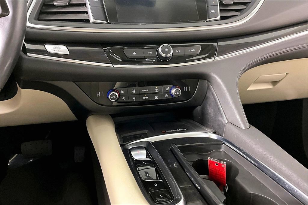 Used 2023 Buick Enclave Premium AWD/4WD image 9