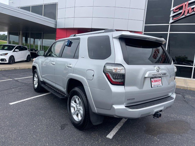 Used 2023 Toyota 4Runner SR5 Premium w/ Moonroof Package AWD/4WD image 4
