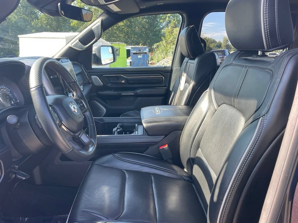 Used 2021 RAM 1500 Limited AWD/4WD image 2