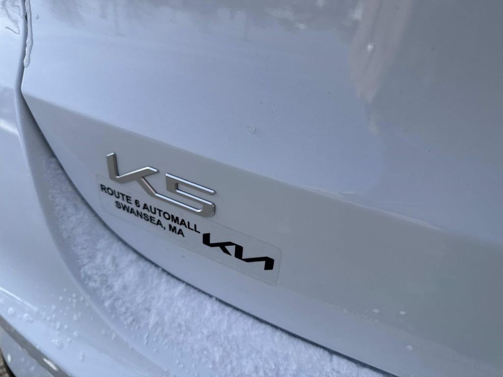 Used 2023 Kia K5 GT-Line w/ GT-Line Premium Package image 7
