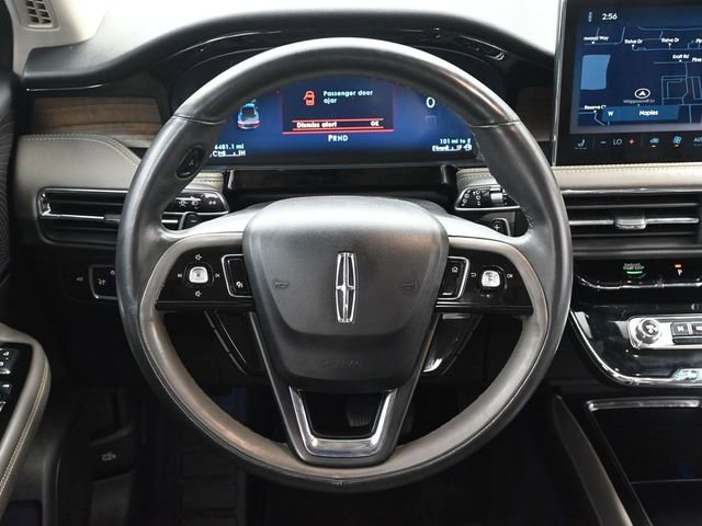 Used 2023 Lincoln Corsair Reserve image 25