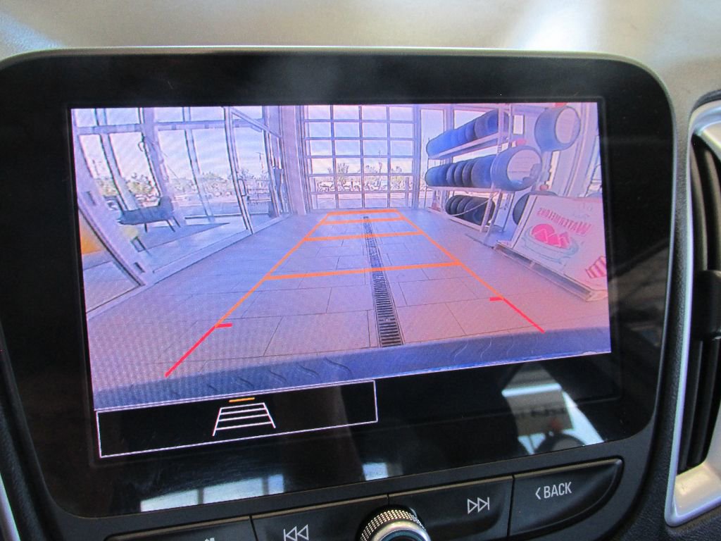 Used 2024 Chevrolet Malibu LT image 21