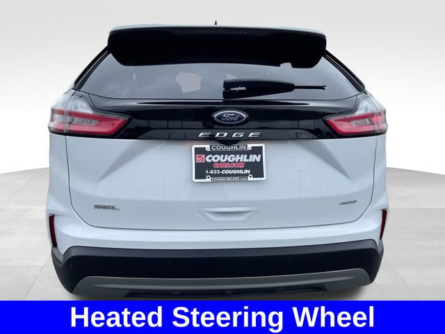Used 2024 Ford Edge SEL w/ Convenience Package AWD/4WD image 4