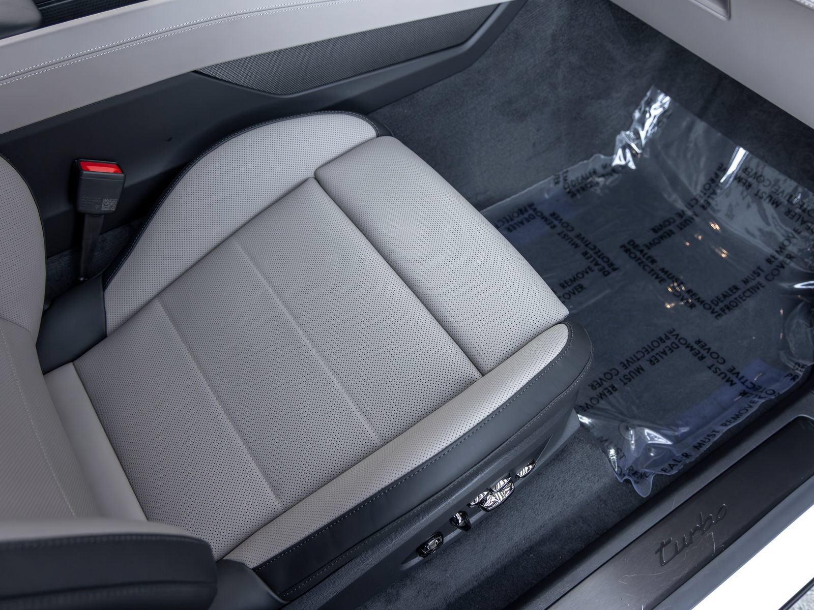 New 2026 Porsche Cayenne Turbo AWD/4WD image 55
