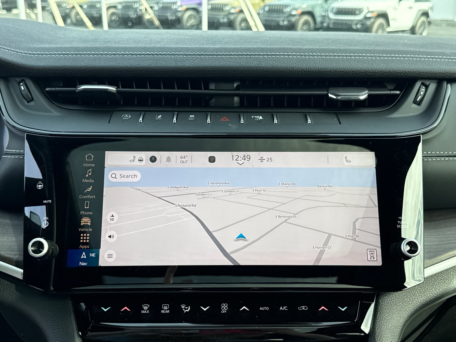 New 2026 Jeep Grand Cherokee Limited AWD/4WD image 13