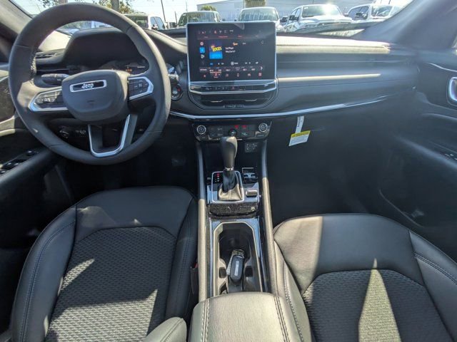 New 2026 Jeep Compass Latitude AWD/4WD image 13