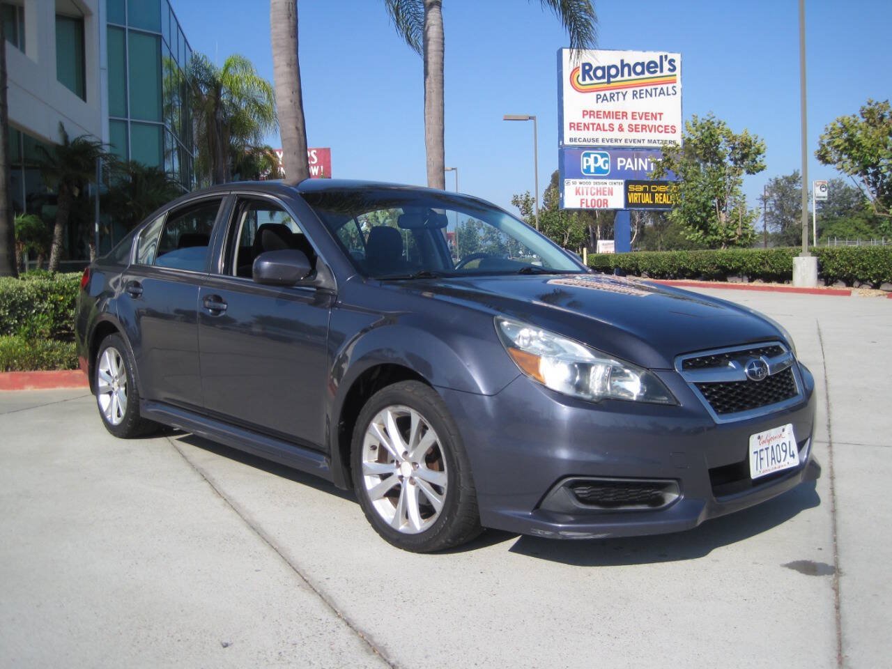 Used 2014 Subaru Legacy 2.5i Premium AWD/4WD image 8