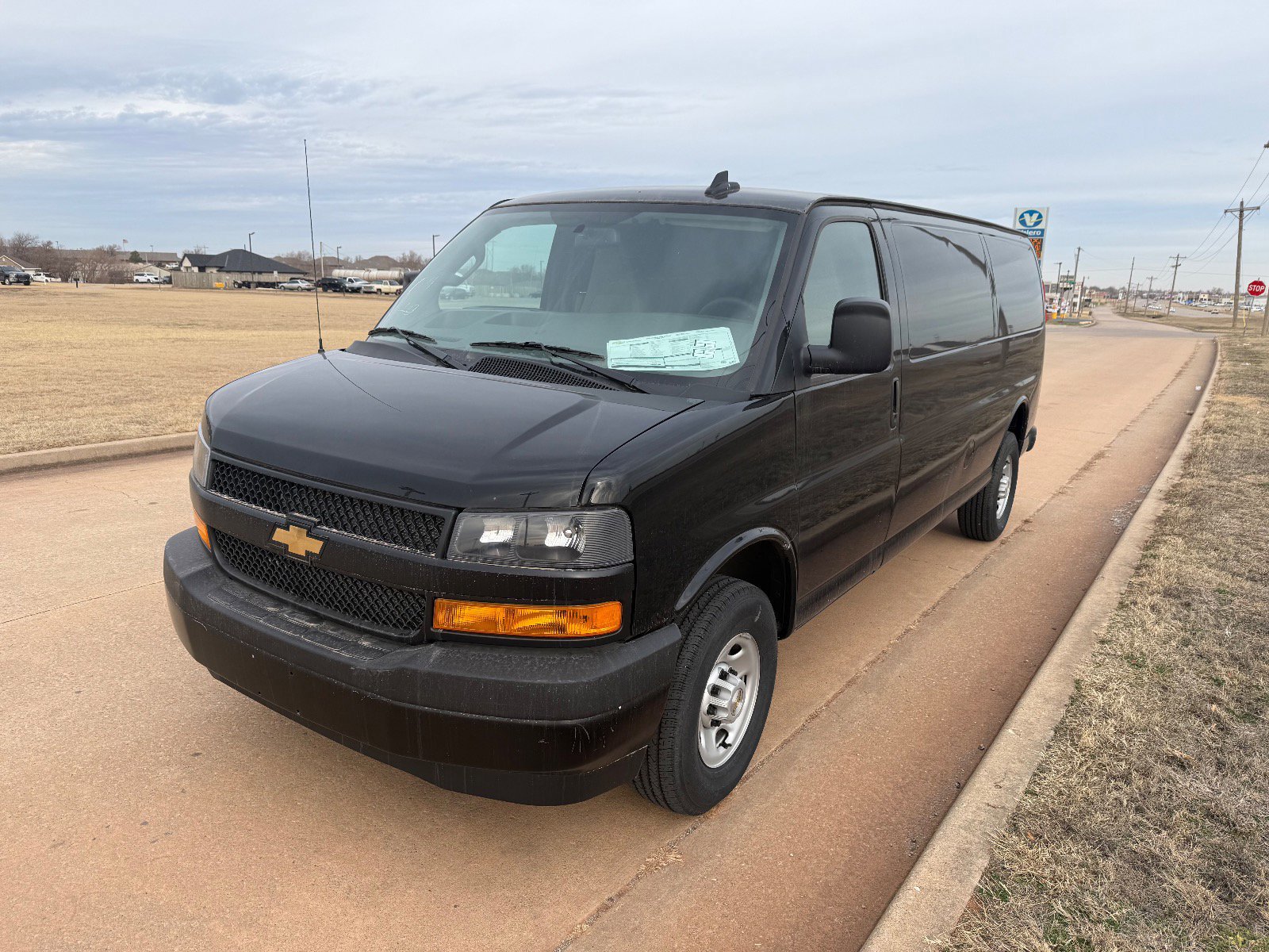 New 2025 Chevrolet Express 3500 Extended w/ Driver Convenience Package RWD image 7