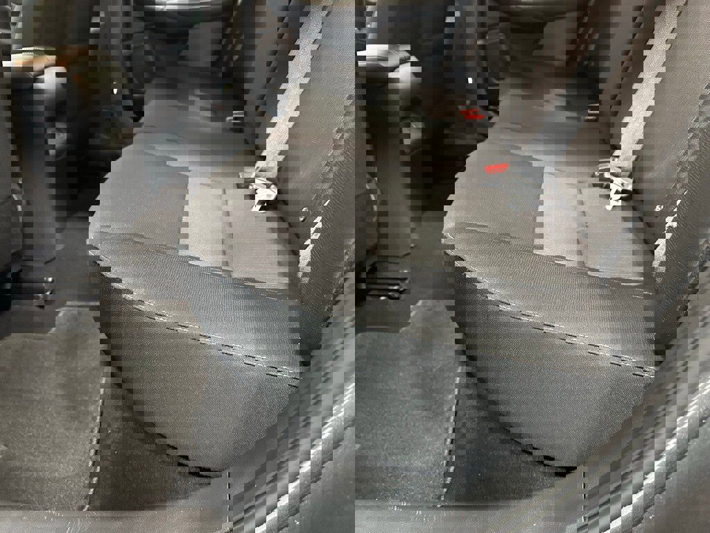 Used 2025 Nissan Sentra SV image 41