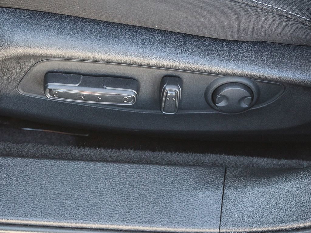 Certified 2024 Honda Accord EX image 22