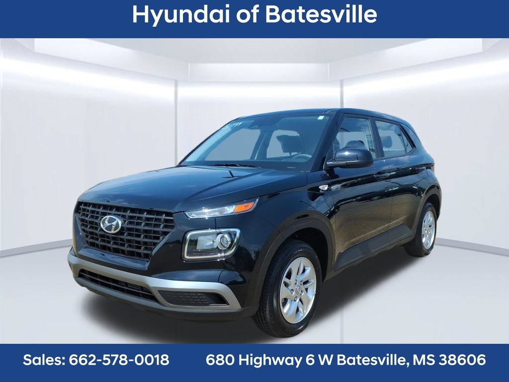 Certified 2025 Hyundai Venue SE