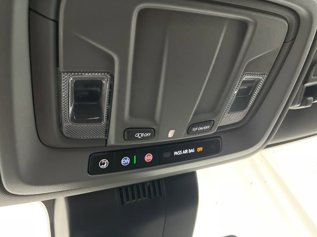 Used 2023 Chevrolet Silverado 1500 LT image 15