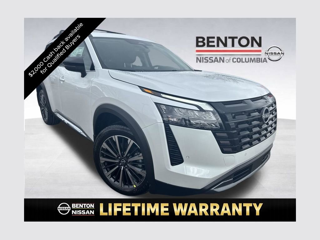 New 2026 Nissan Pathfinder Platinum image 1