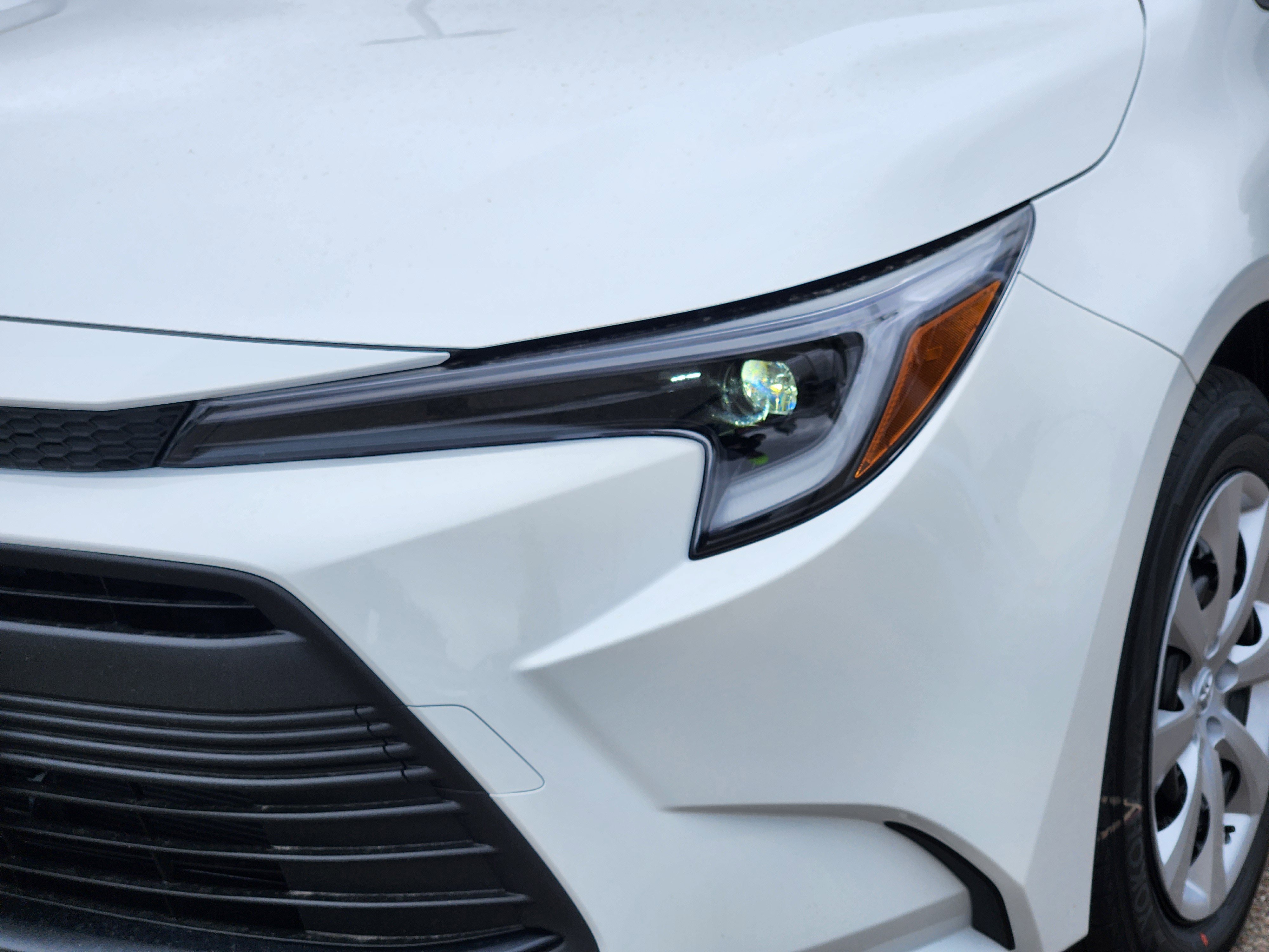 New 2026 Toyota Corolla LE AWD/4WD image 6
