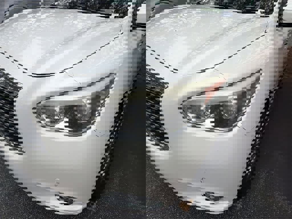 Used 2015 INFINITI QX60 FWD w/ Premium Plus Package image 7