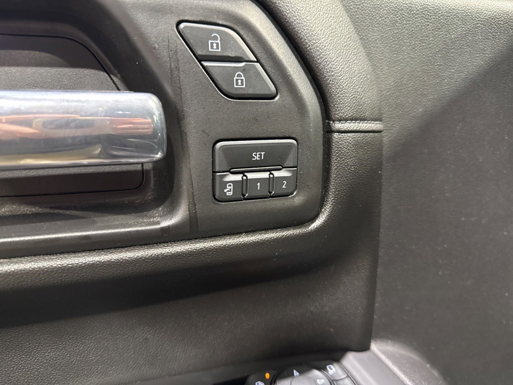 Used 2019 Chevrolet Silverado 1500 LTZ w/ LTZ Plus Package image 18