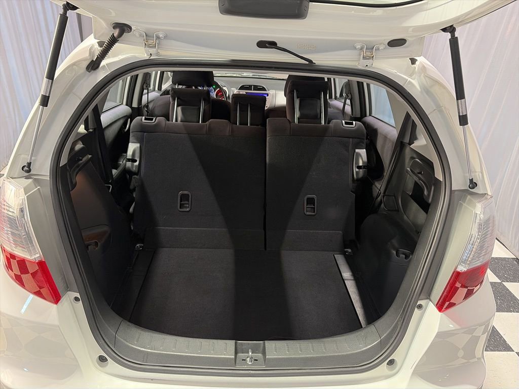 Used 2011 Honda Fit Sport image 7
