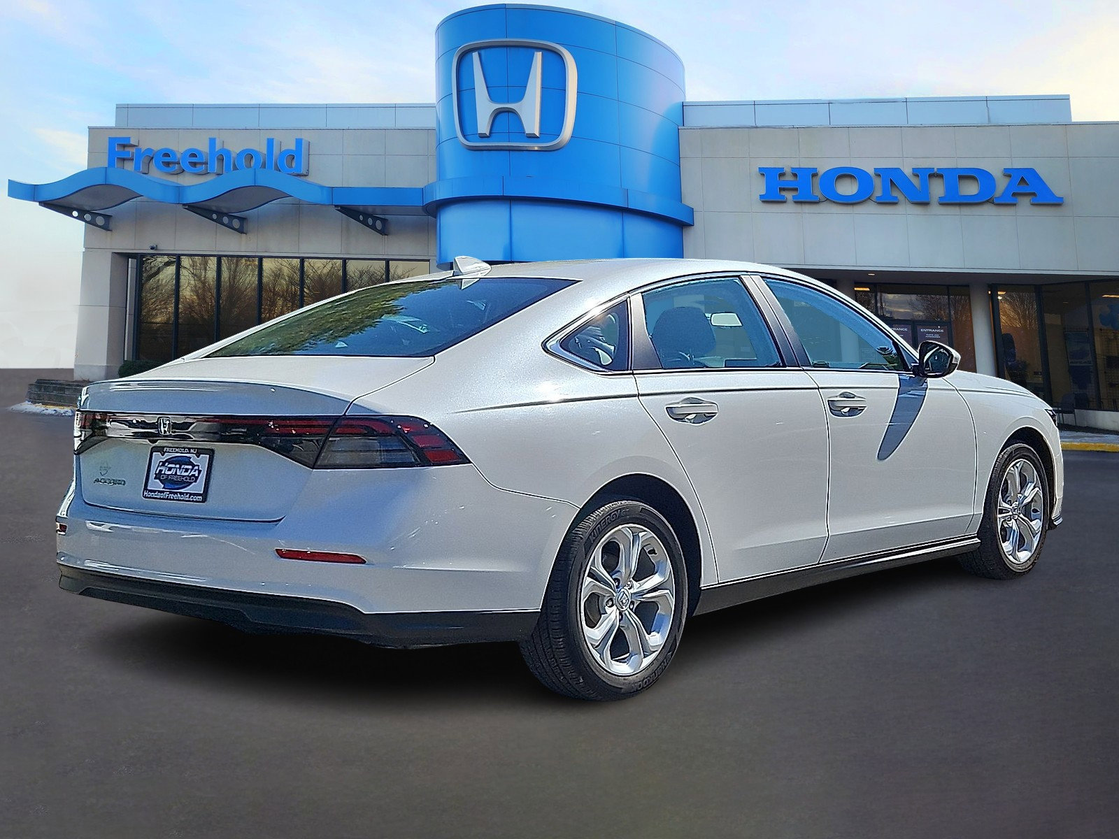 Used 2024 Honda Accord LX image 7