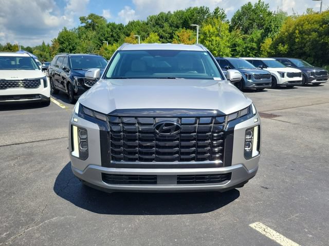 Used 2025 Hyundai Palisade SEL FWD image 2