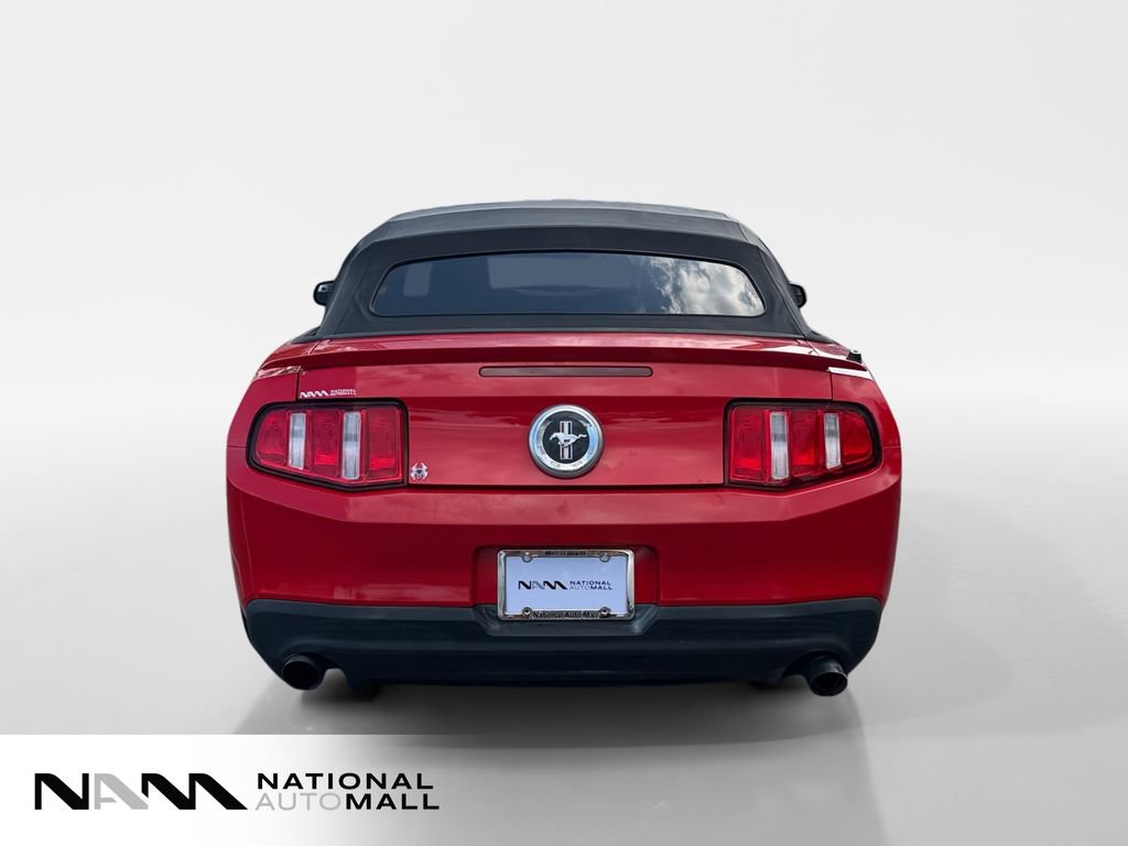 Used 2012 Ford Mustang Convertible RWD image 4